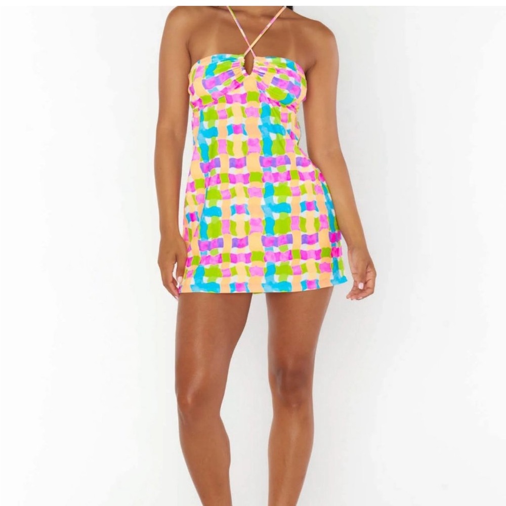 Show me your mumu size medium dress. Never worn tags still attached. Sold out